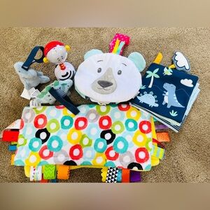 Infant toy bundle